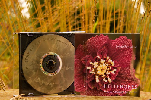 le cd-livre numerique -Hellebores haute couture au jardin